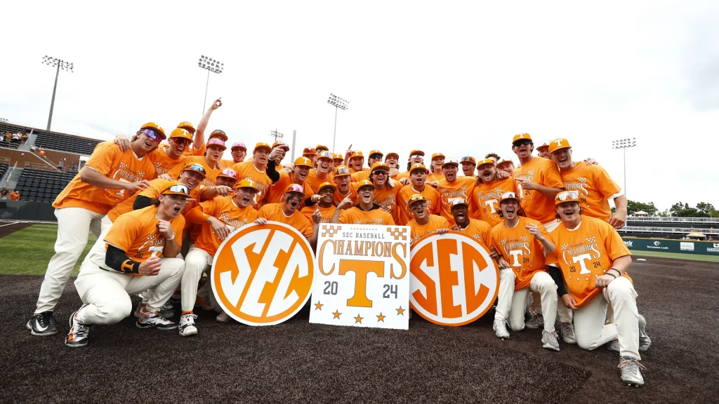 VOL BASEBALL 1